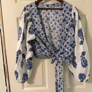 Floral Blue and White Women's Crop Top